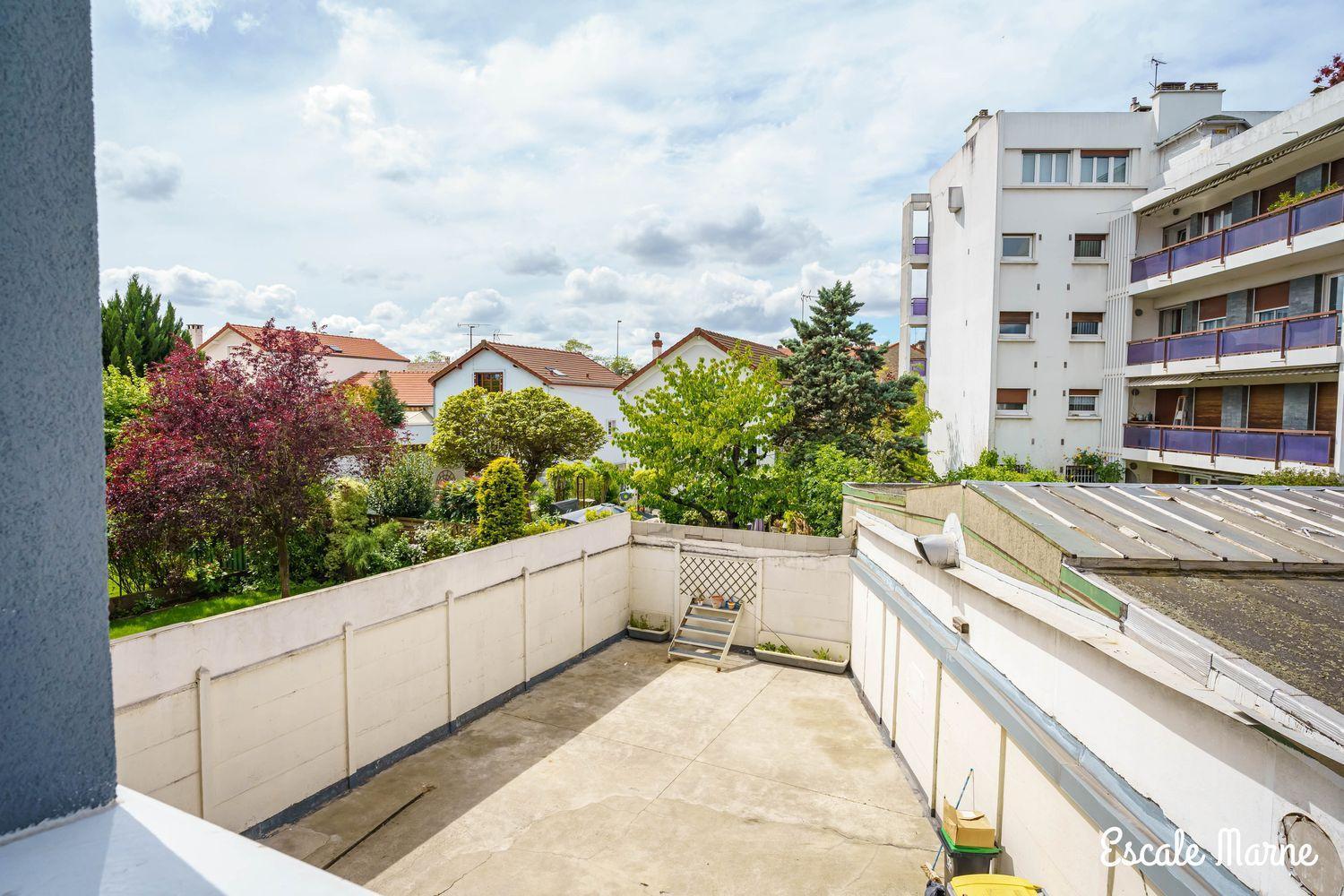 Escale-Marne: Cozy Metro-Adjacent Apartment with Premium Bed Maisons-Alfort Exterior photo